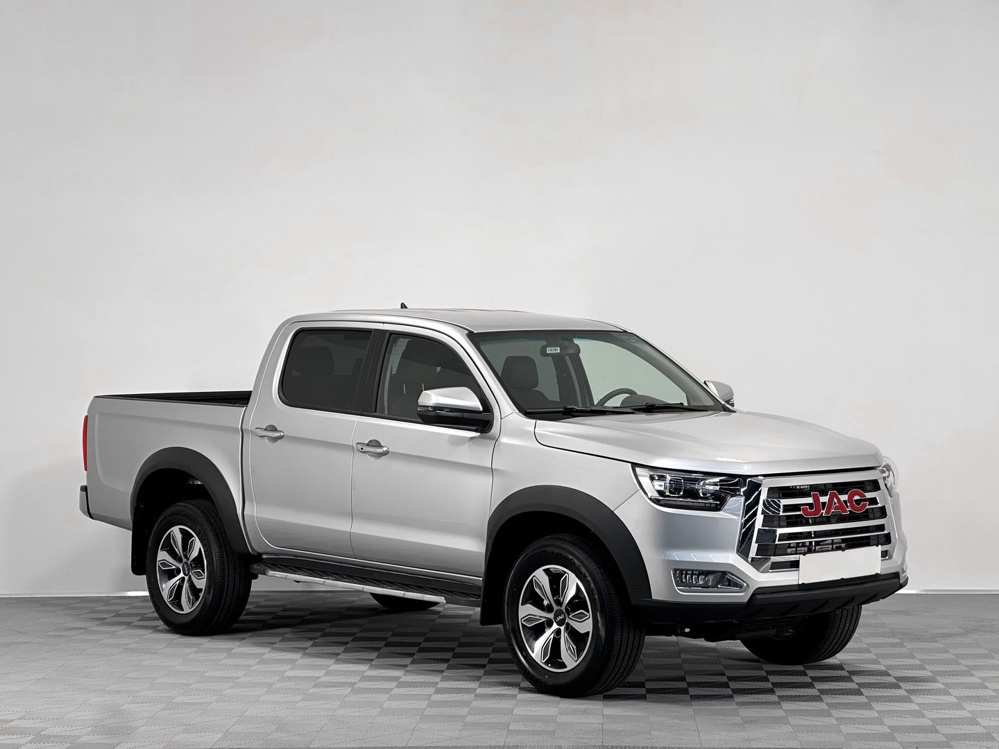 JAC T8 2.0 MT (190 л.с.) 4WD