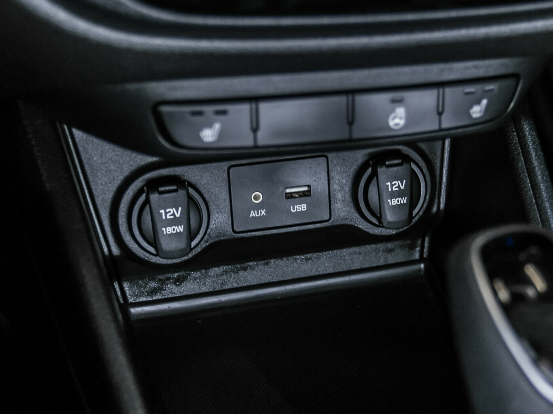 Hyundai Solaris, II 1.6 AT (123 л.с.)