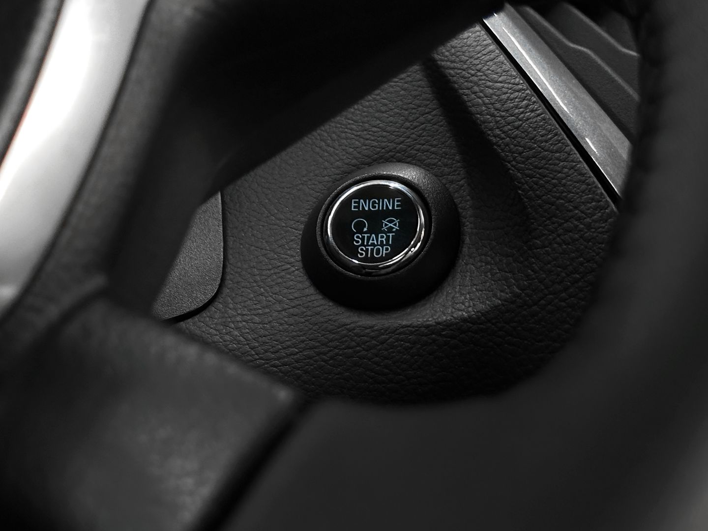 Ford Focus, III 1.6 AMT (125 л.с.)