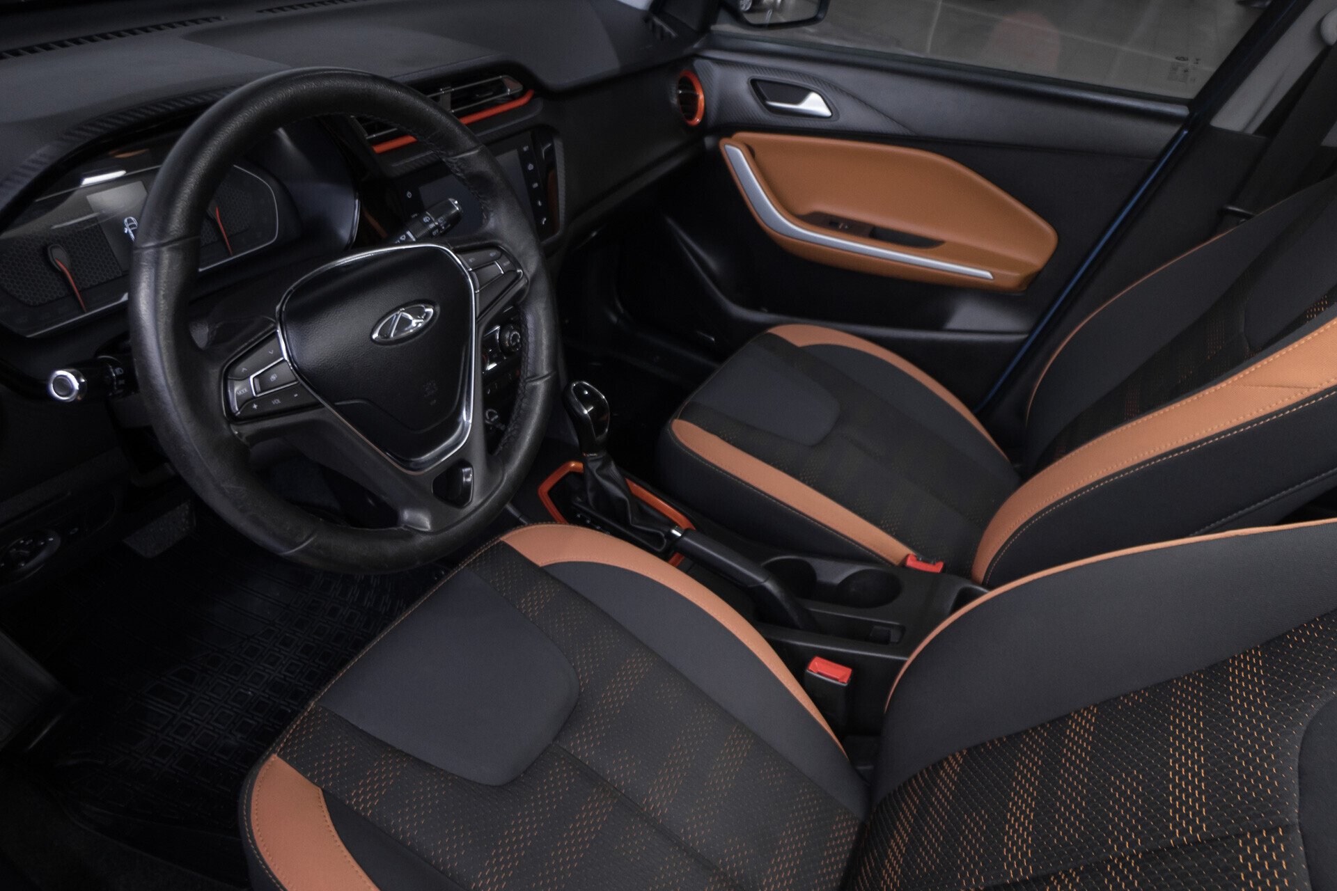 Chery Tiggo 2, I 1.5 AT (106 л.с.)