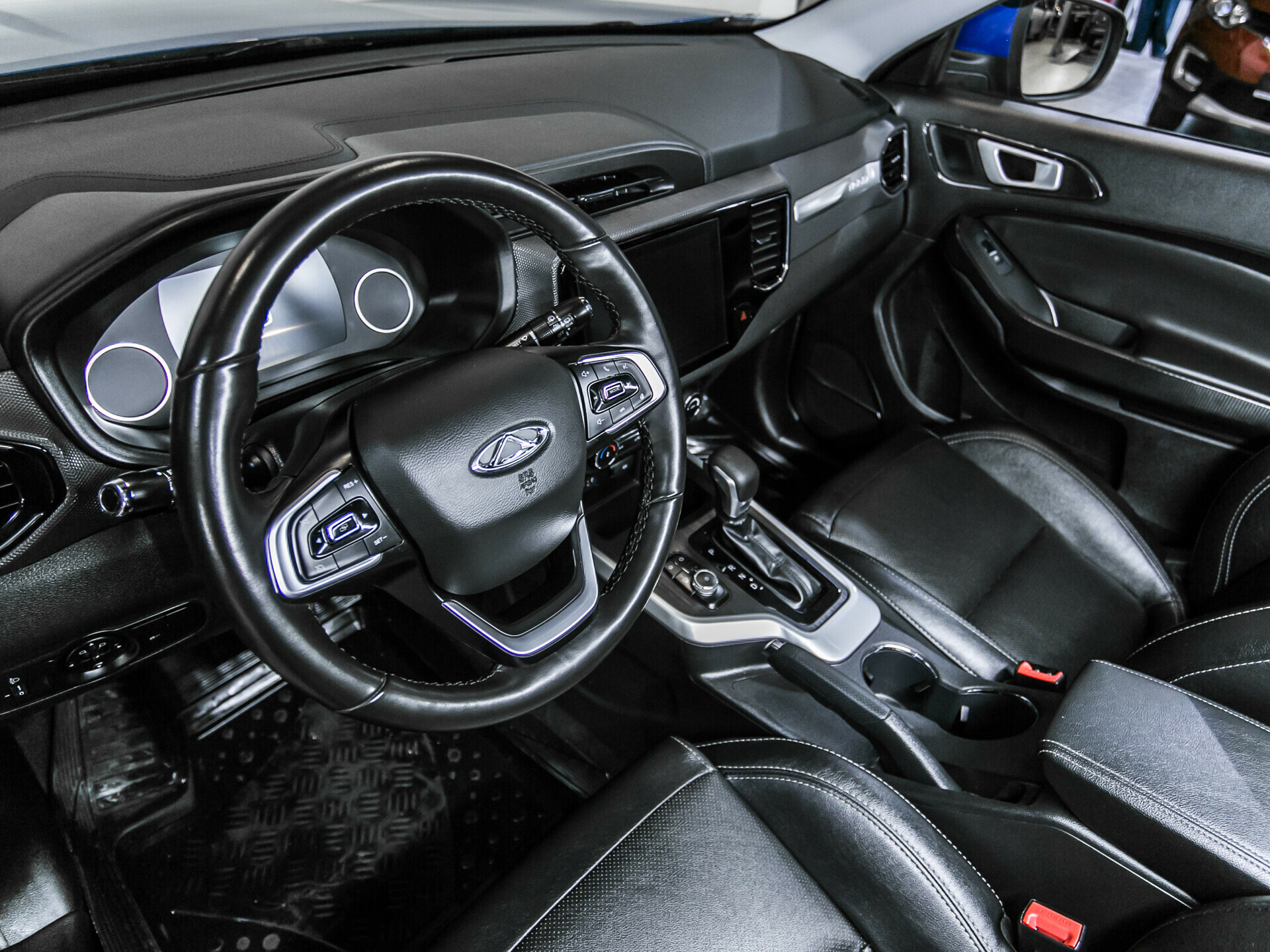 Chery Tiggo 4, I Рестайлинг 2.0 CVT (122 л.с.)