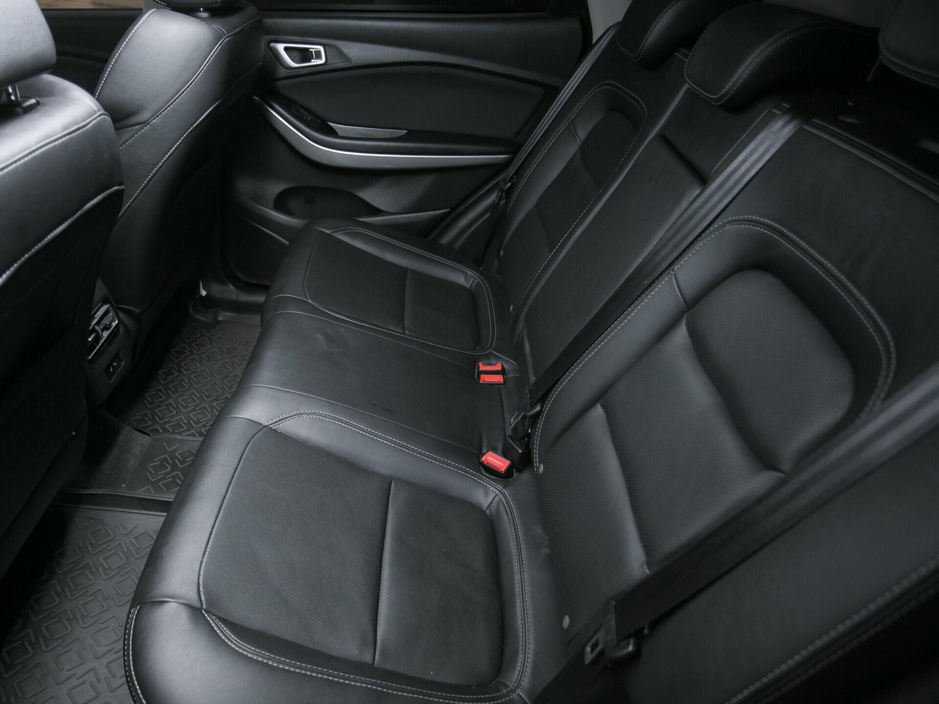 Chery Tiggo 7, I 2.0 CVT (122 л.с.)