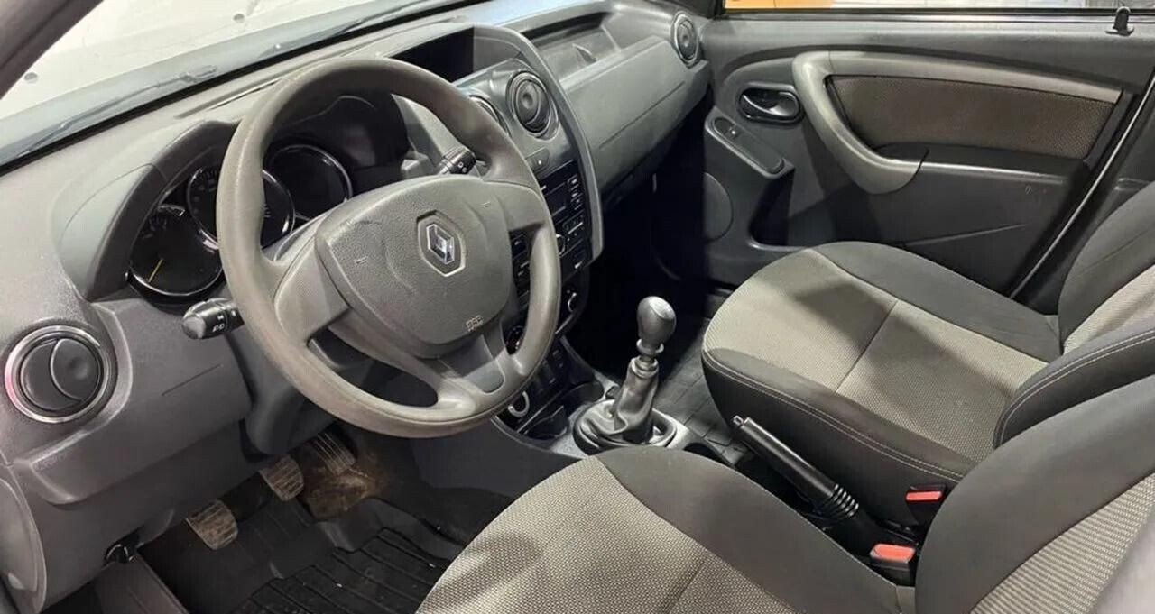 Renault Duster, I Рестайлинг 2.0 MT (143 л.с.) 4WD