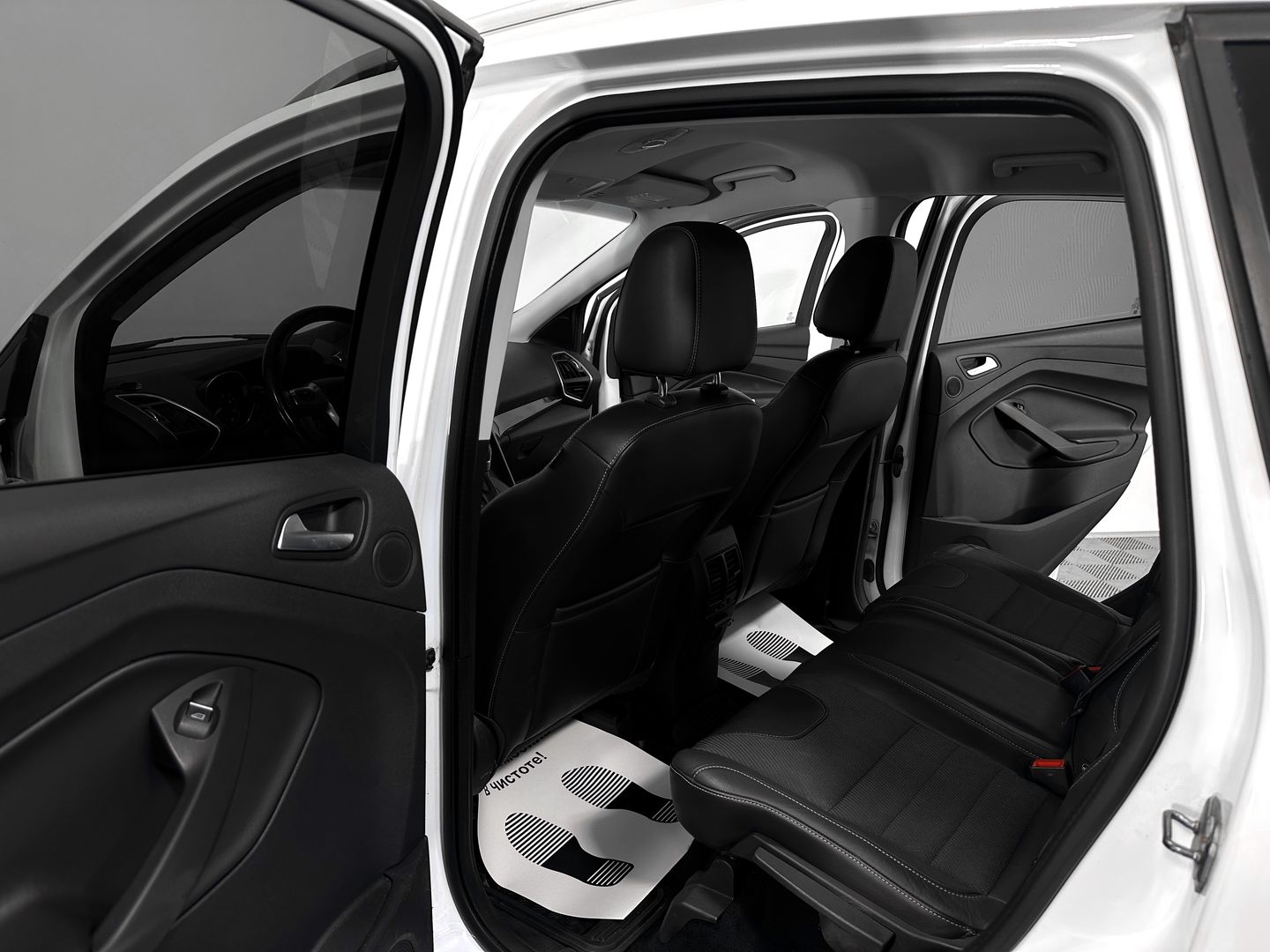 Ford Kuga, II 1.6 AT (150 л.с.) 4WD