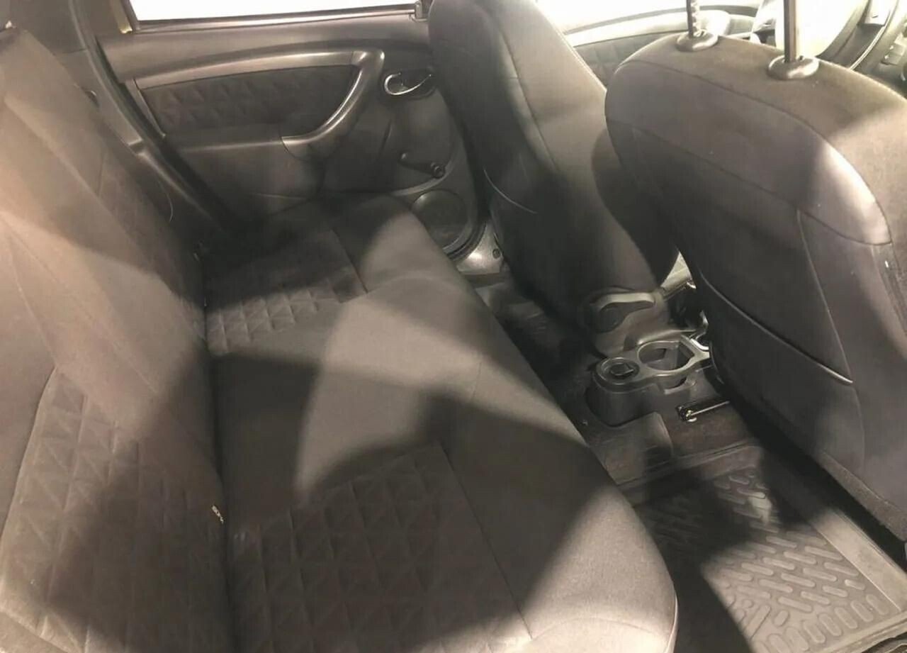 Renault Duster, I Рестайлинг 2.0 MT (143 л.с.) 4WD