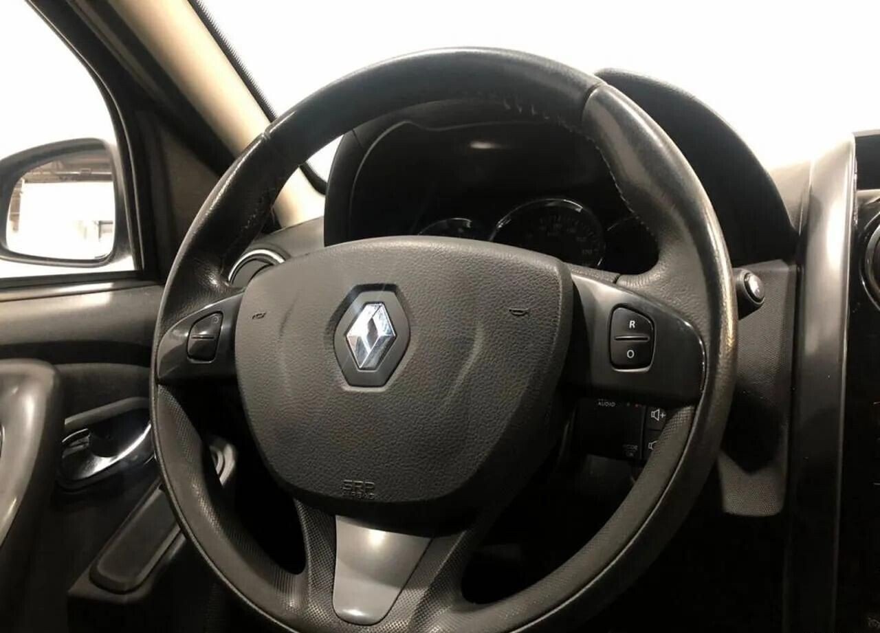 Renault Duster, I Рестайлинг 2.0 MT (143 л.с.) 4WD