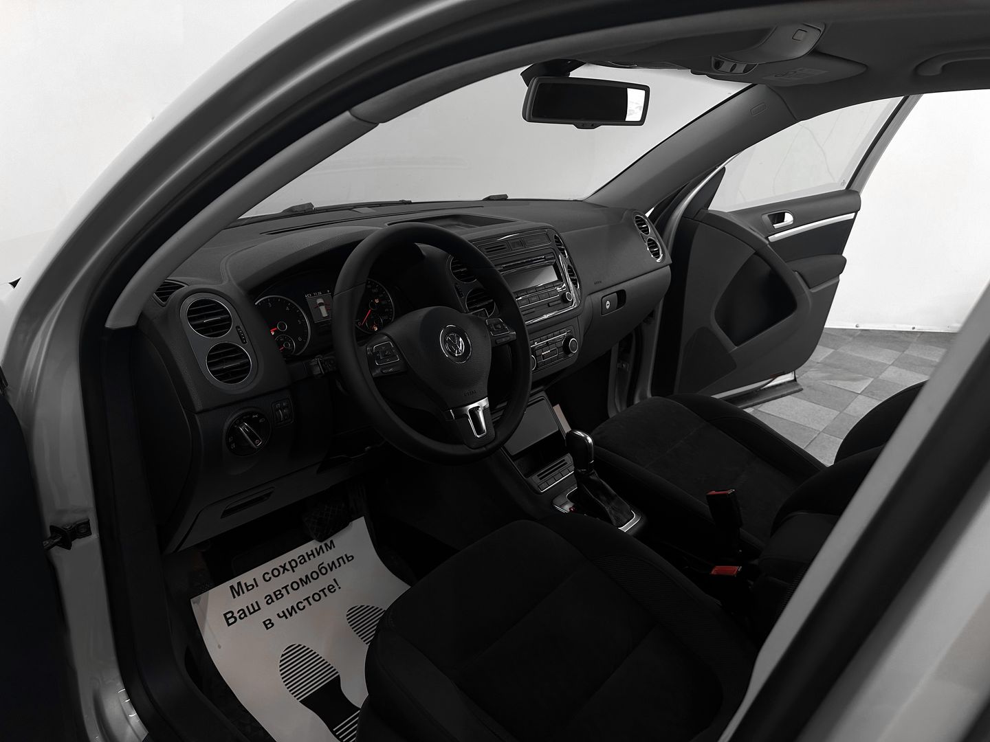 Volkswagen Tiguan, I Рестайлинг 2.0d AT (140 л.с.) 4WD