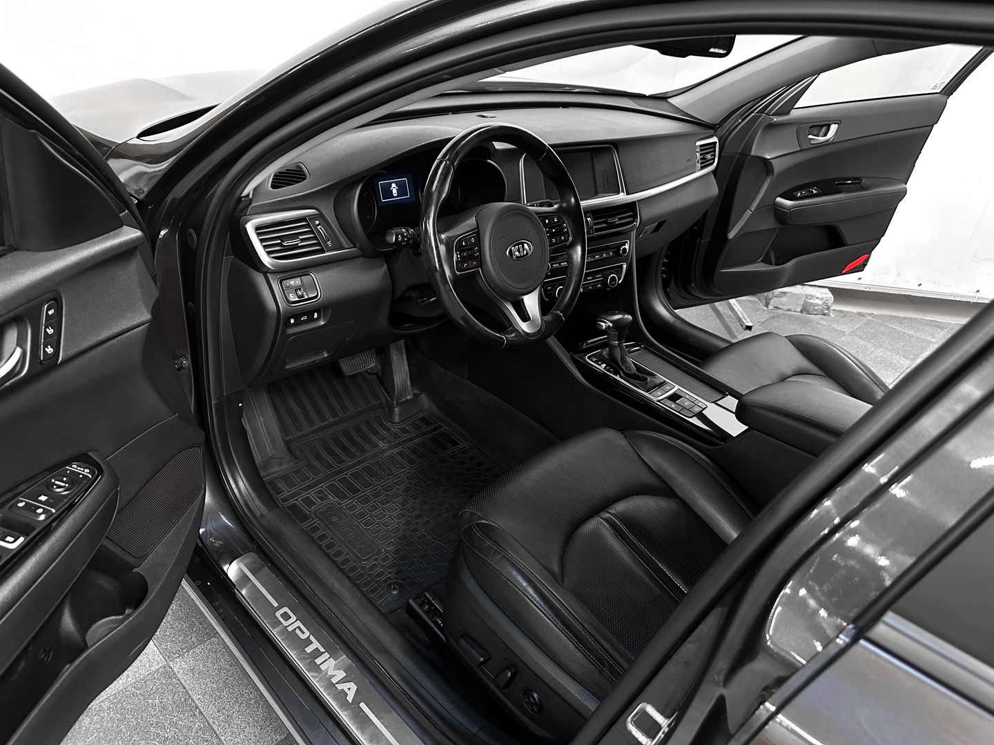 Kia Optima, IV 2.4 AT (188 л.с.)