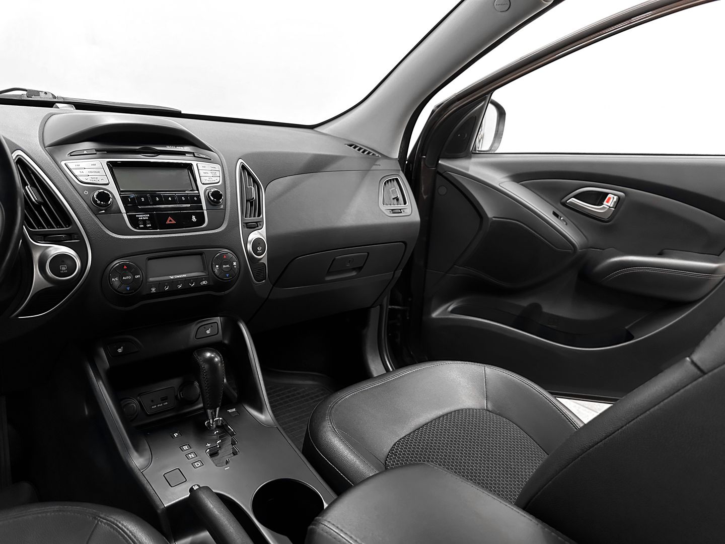 Hyundai ix35, I 2.0 AT (150 л.с.)