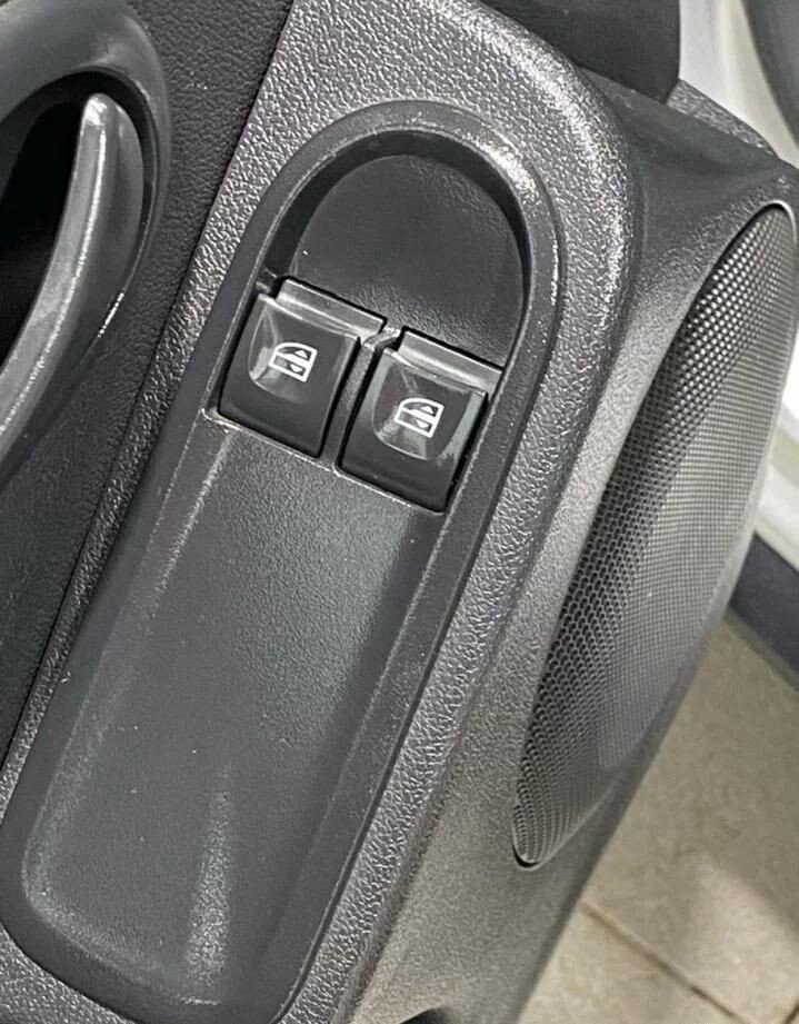 Renault Duster, I Рестайлинг 2.0 MT (143 л.с.) 4WD