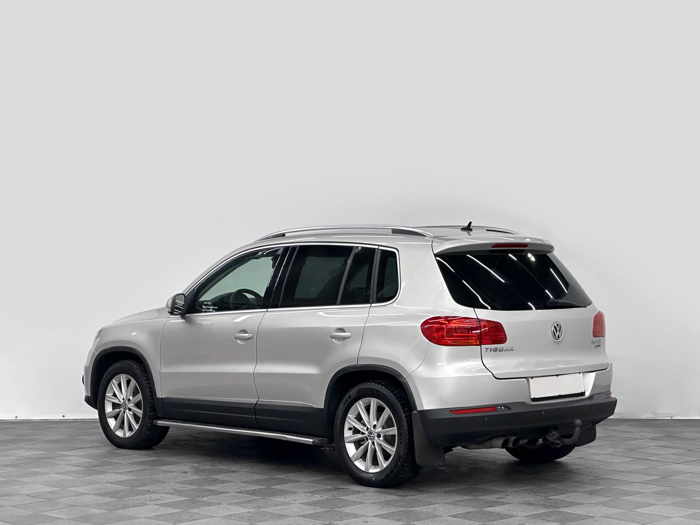 Volkswagen Tiguan, I Рестайлинг 2.0d AT (140 л.с.) 4WD