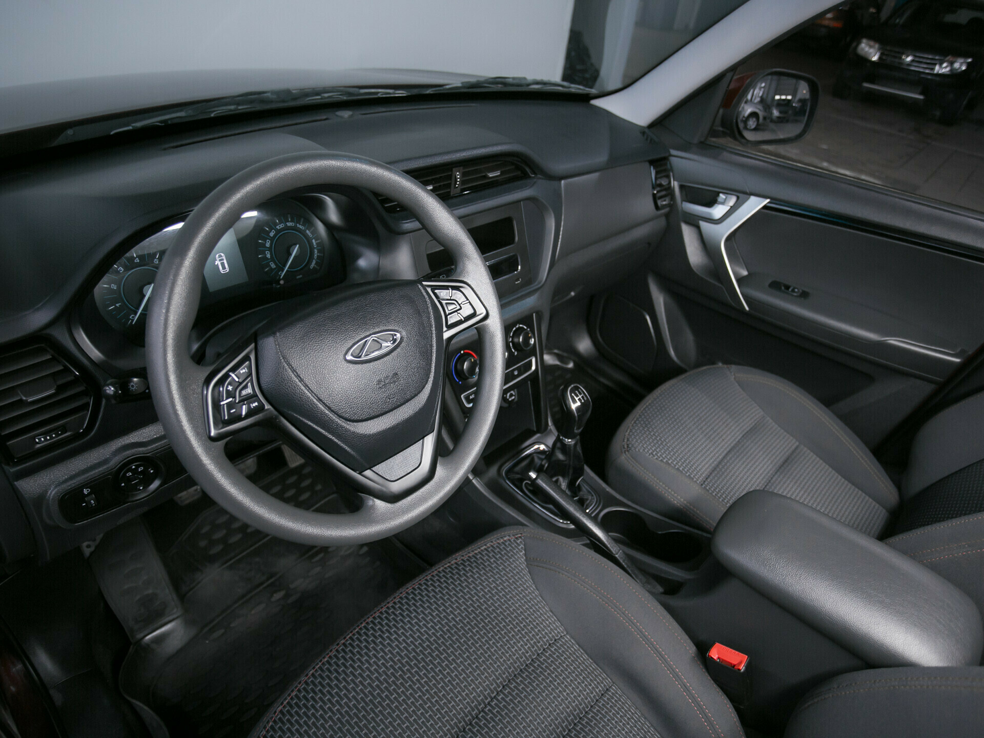 Chery Tiggo 3, I 1.6 MT (126 л.с.)