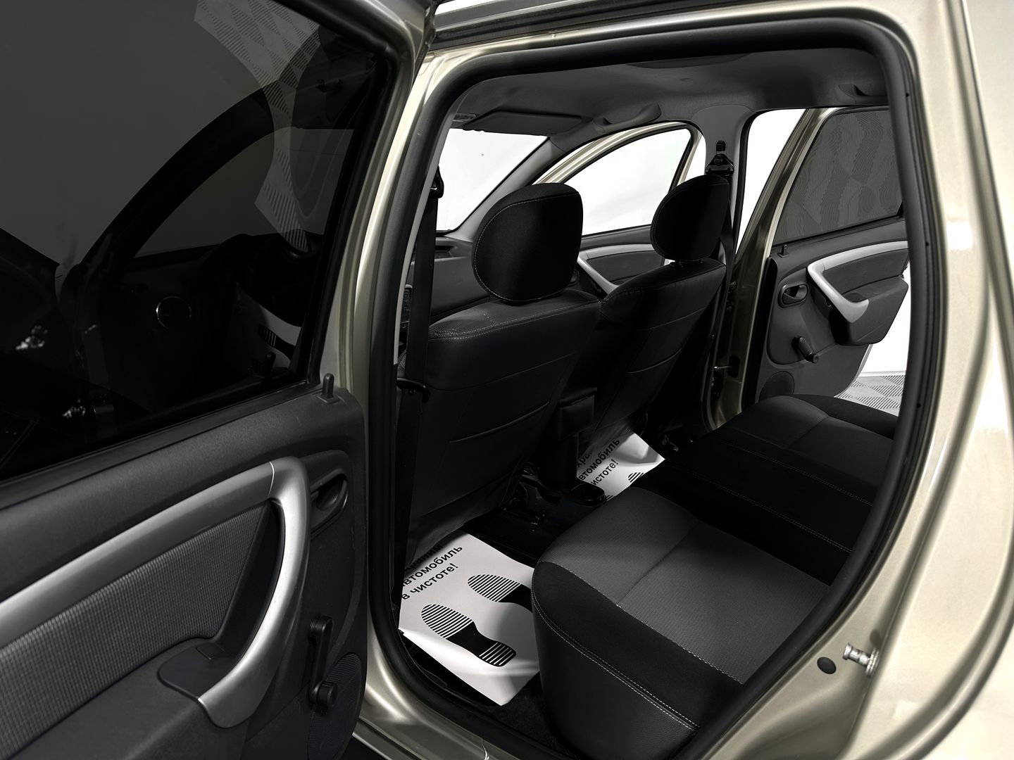 Renault Duster, I 2.0 MT (135 л.с.) 4WD