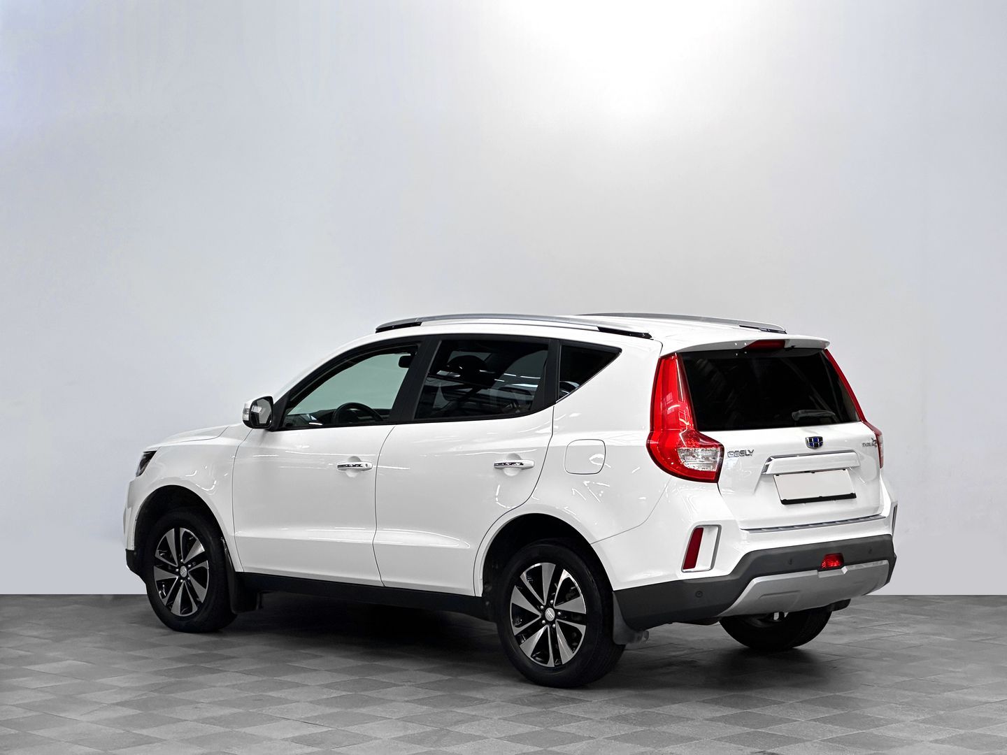 Geely Emgrand X7, I Рестайлинг 2 1.8 MT (131 л.с.)