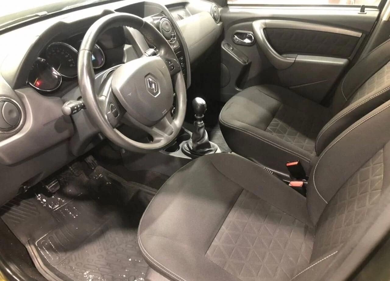 Renault Duster, I Рестайлинг 2.0 MT (143 л.с.) 4WD