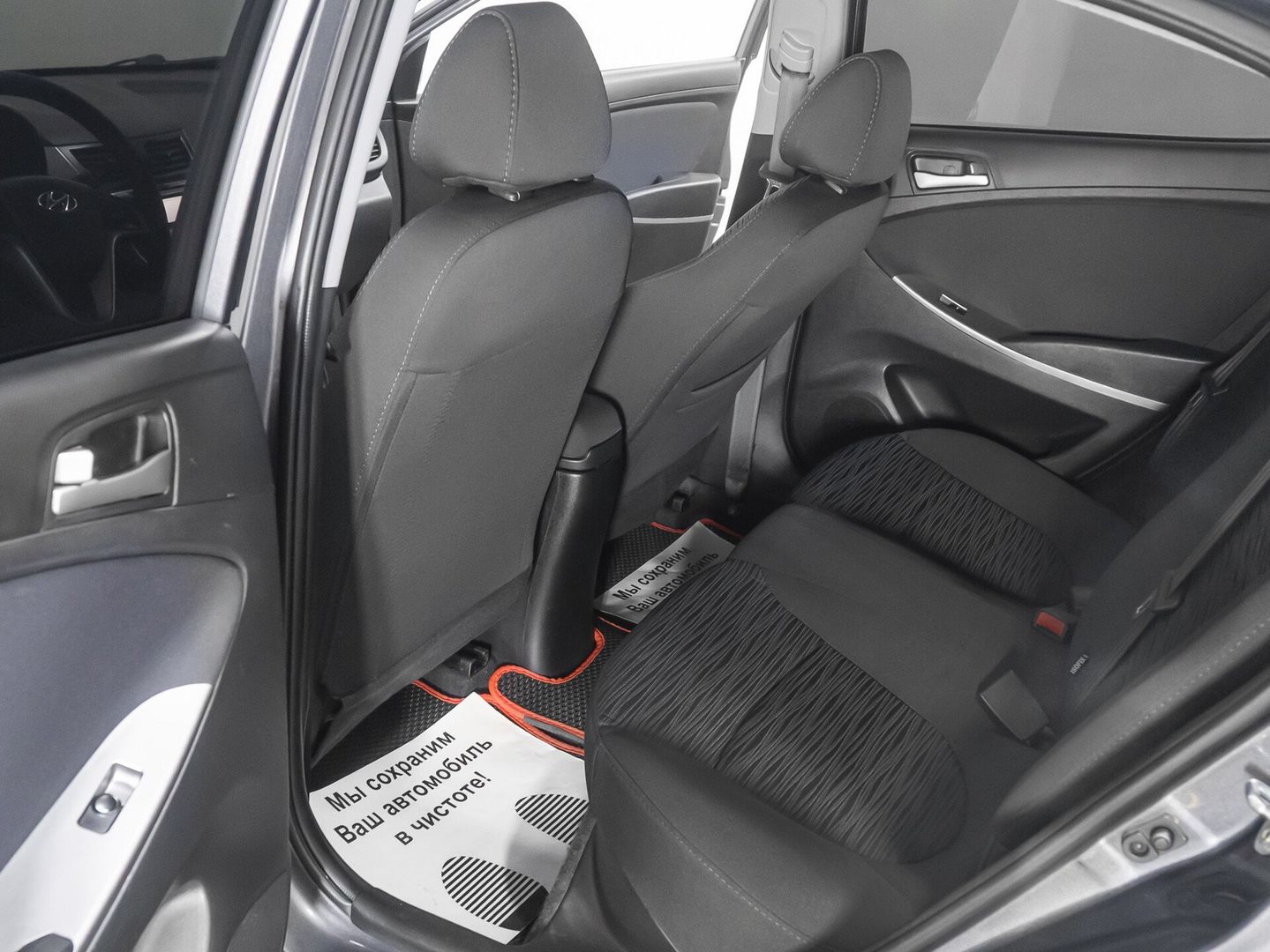 Hyundai Solaris, I Рестайлинг 1.6 AT (123 л.с.)