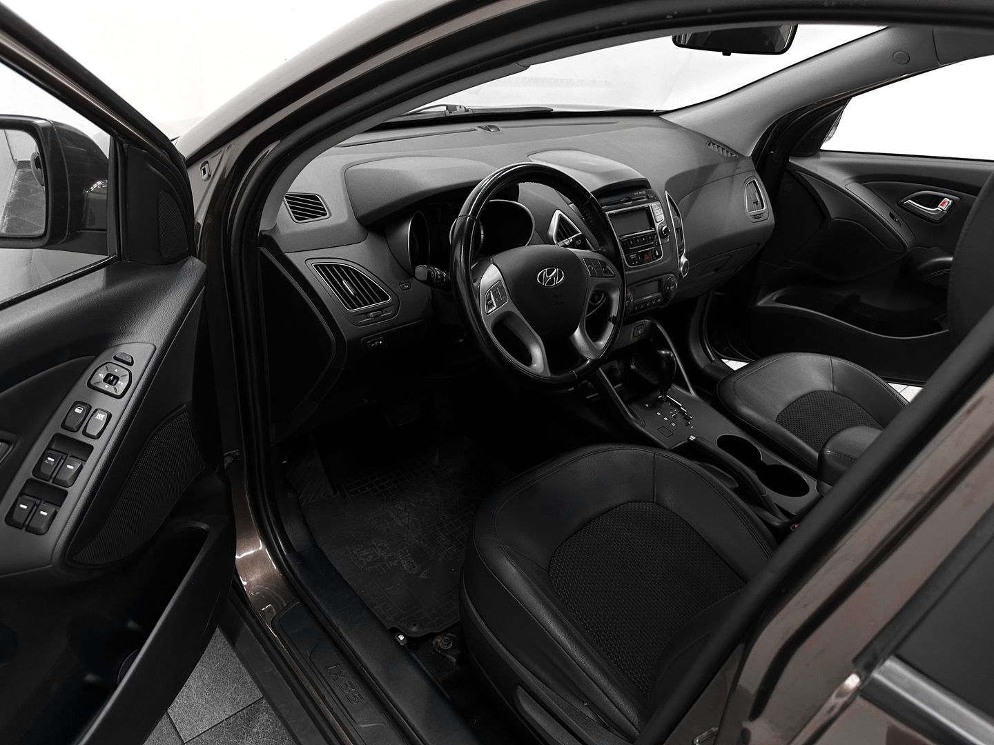 Hyundai ix35, I 2.0 AT (150 л.с.)