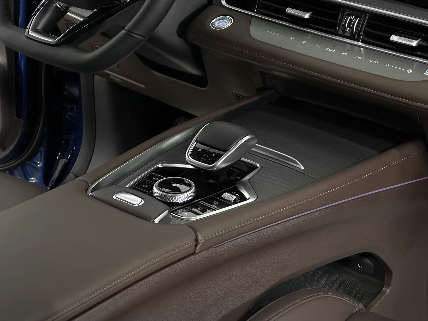 Chery Tiggo 8 Pro Max, I Рестайлинг 2.0 AMT (197 л.с.) 4WD