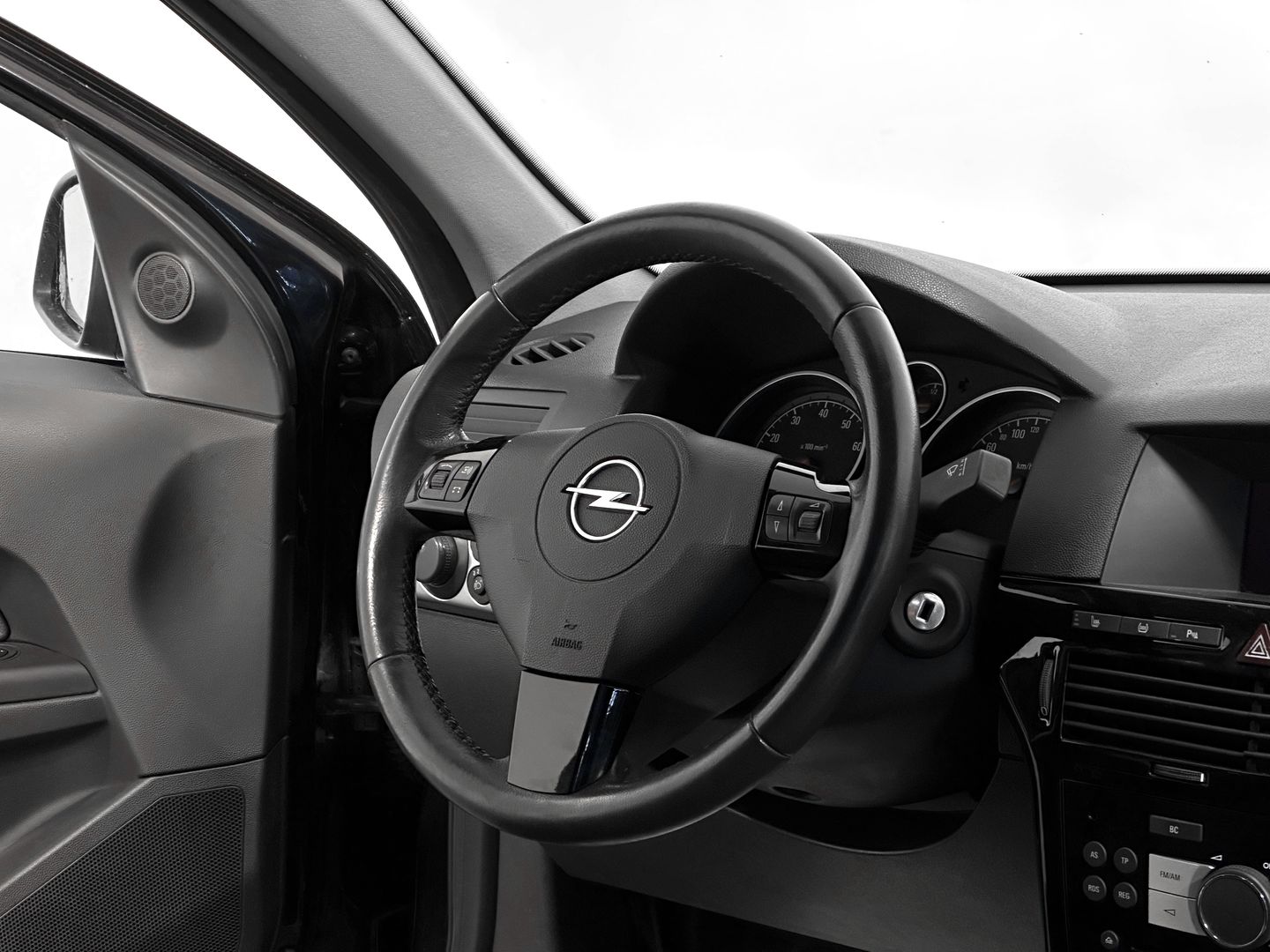 Opel Astra, H Рестайлинг 1.8 MT (140 л.с.)