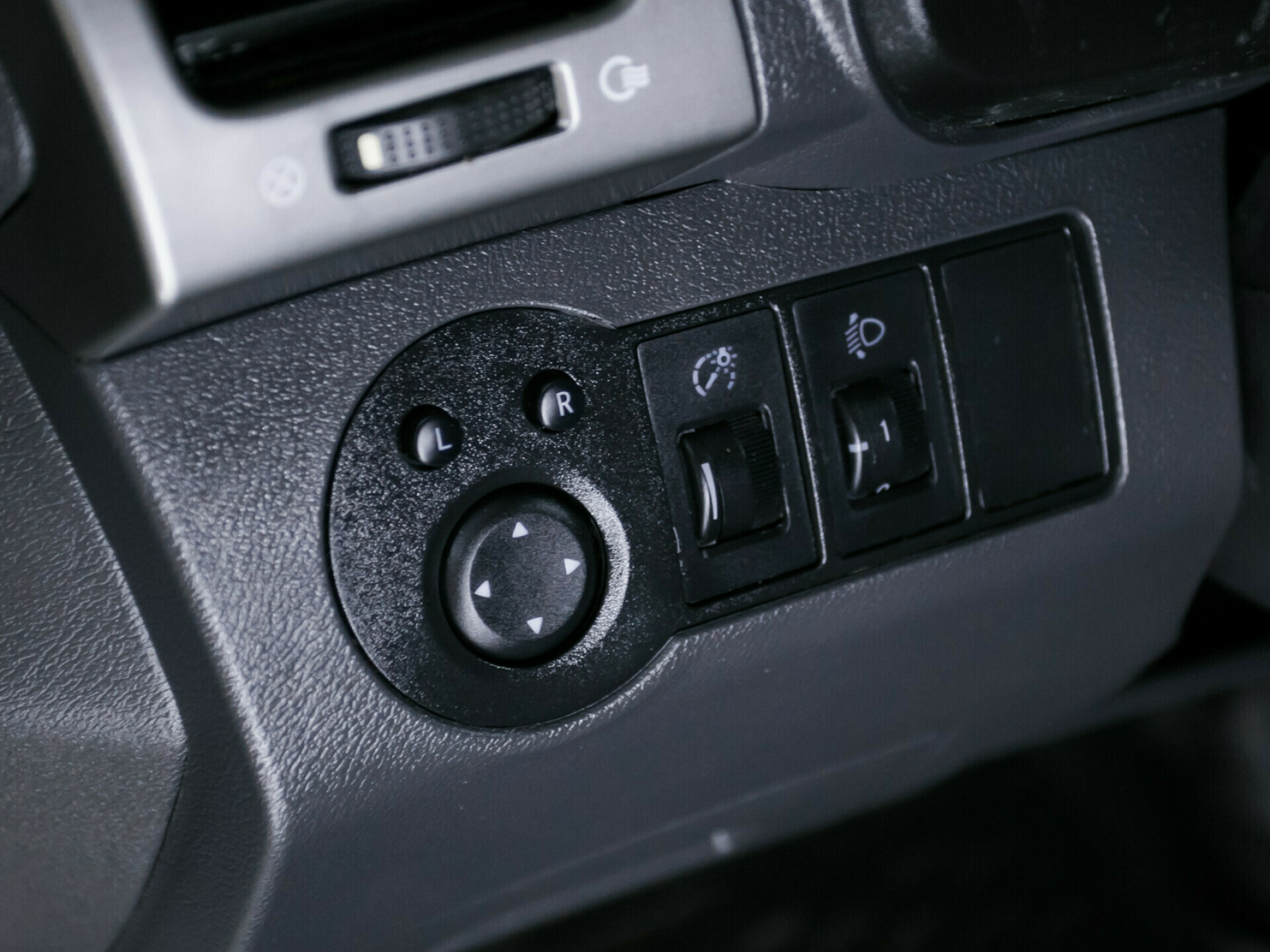 Chery Tiggo (T11), I Рестайлинг (FL) 2.0 MT (136 л.с.) 4WD