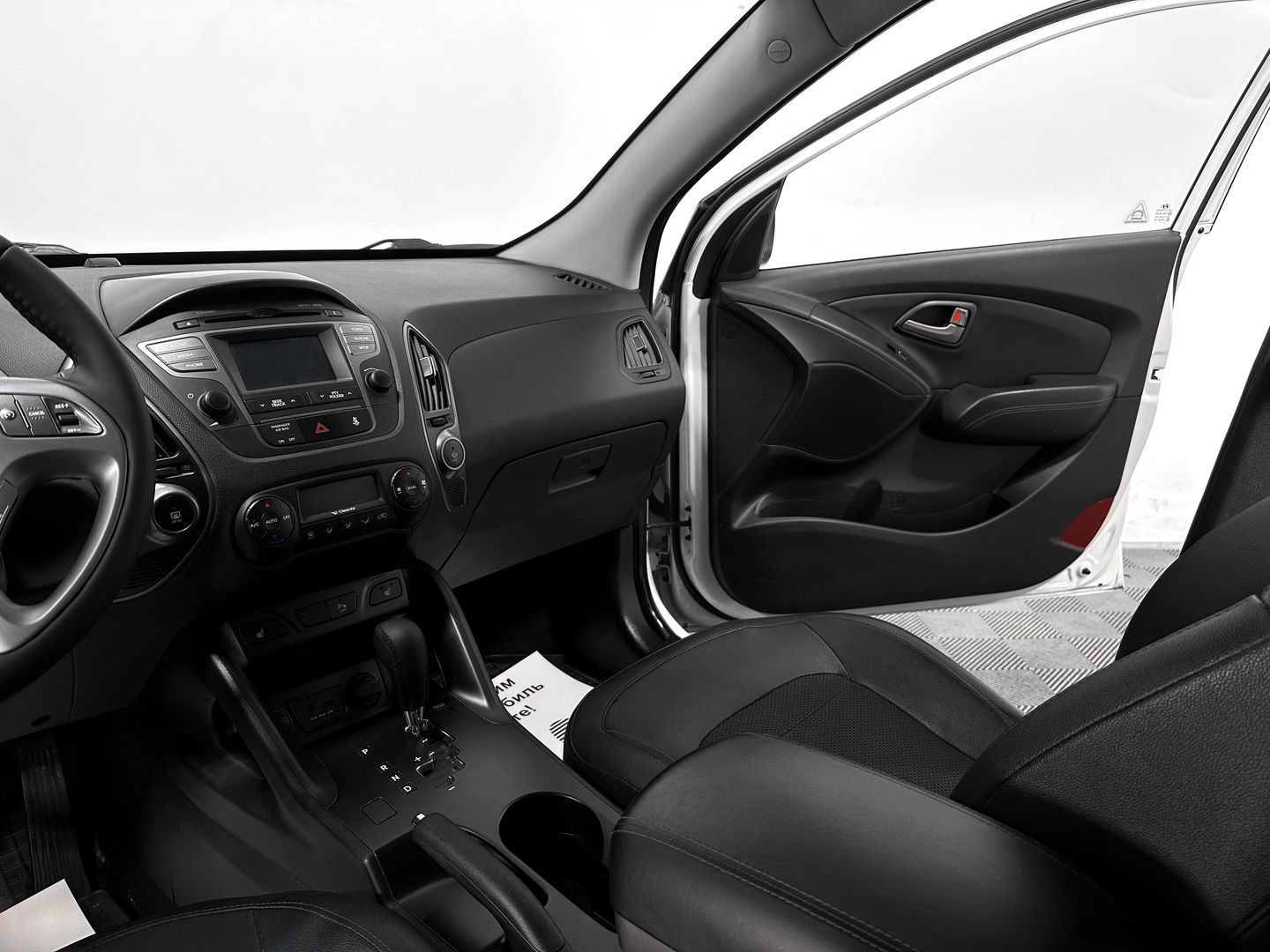 Hyundai ix35, I 2.0 AT (150 л.с.)