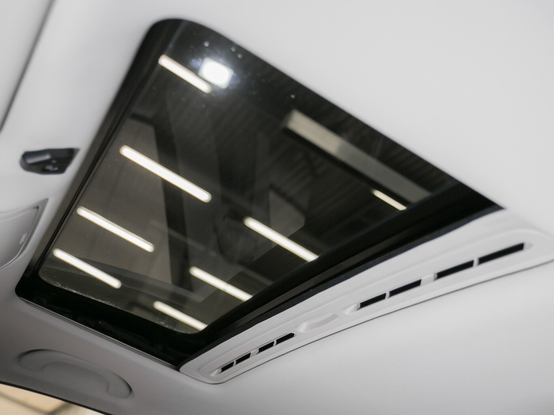 FAW Besturn X40, I 1.6 AT (108 л.с.)