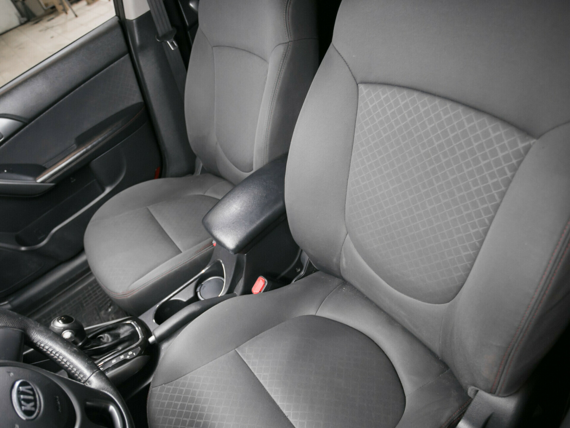 Kia Cerato, II 6-speed 1.6 AT (126 л.с.)