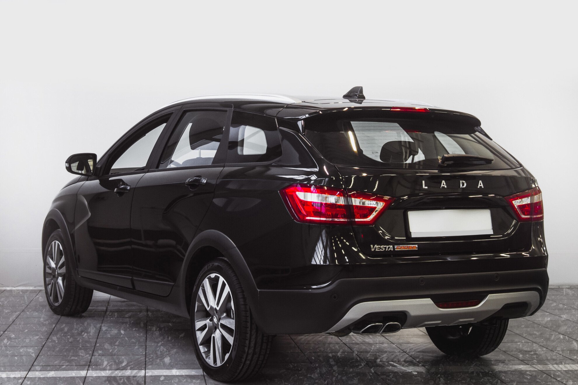 LADA (ВАЗ) Vesta, I SW Cross 1.6 MT (106 л.с.)