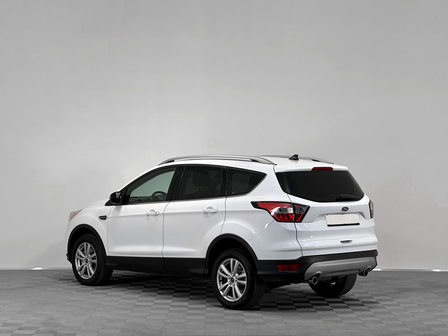 Ford Kuga, II Рестайлинг 1.5 AT (150 л.с.) 4WD