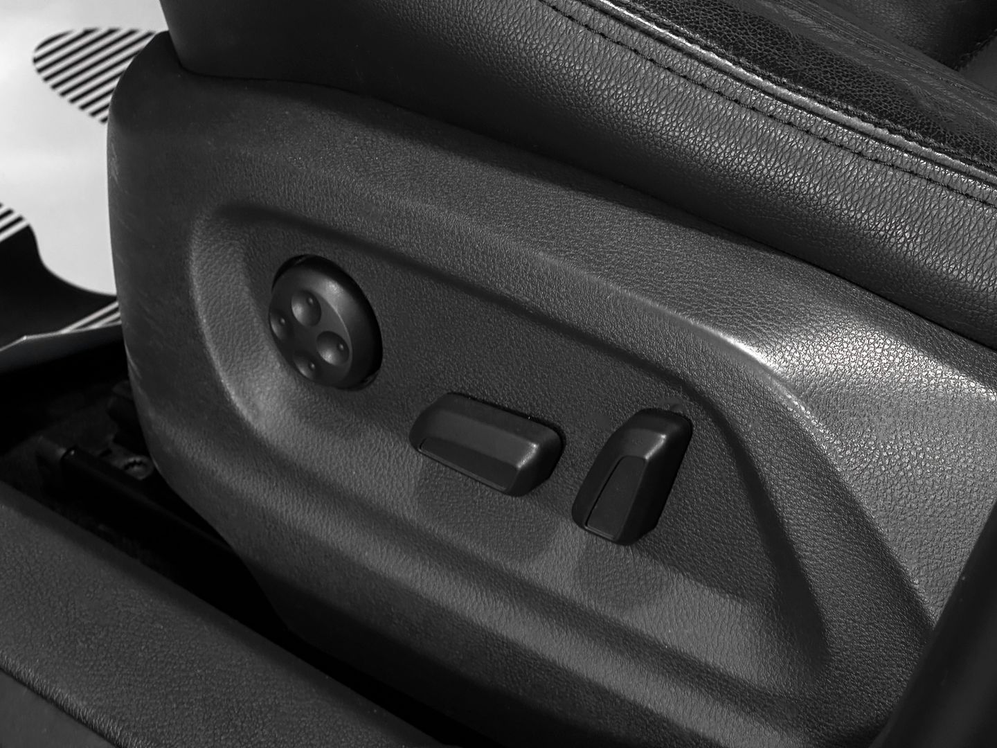 Volkswagen Tiguan, I Рестайлинг 2.0 AT (170 л.с.) 4WD