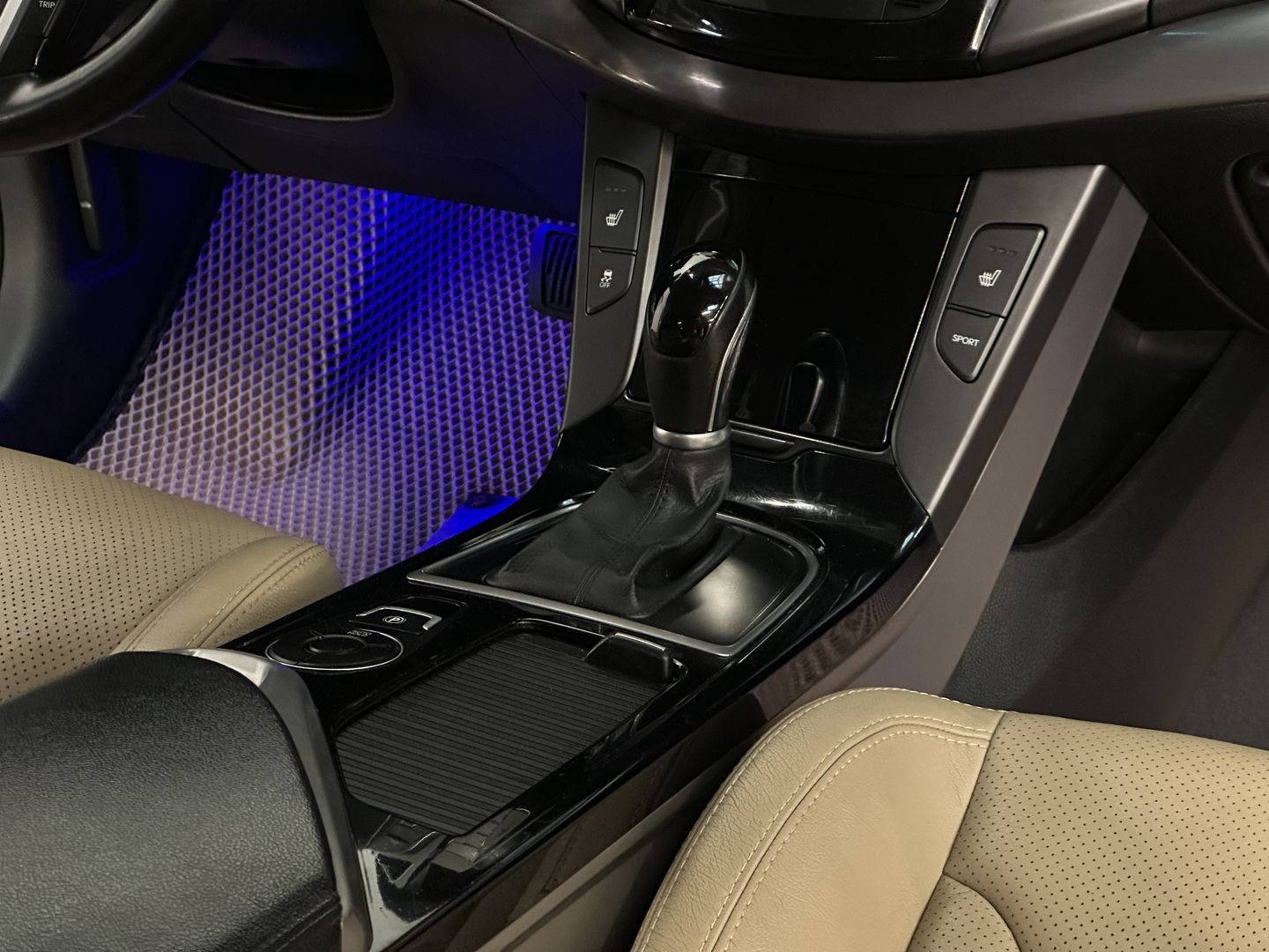 Hyundai i40, I 2.0 AT (150 л.с.)