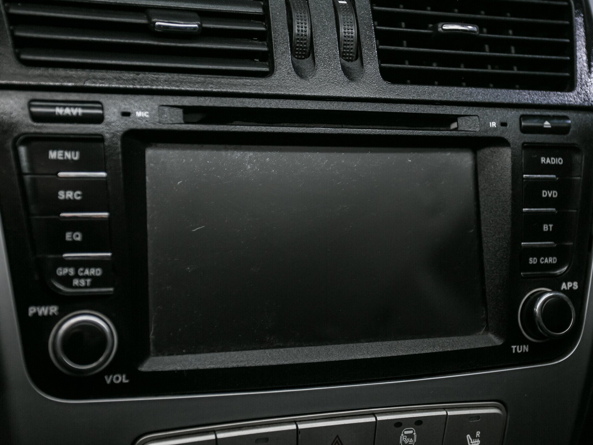 Geely Emgrand X7, I 2.0 MT (139 л.с.)