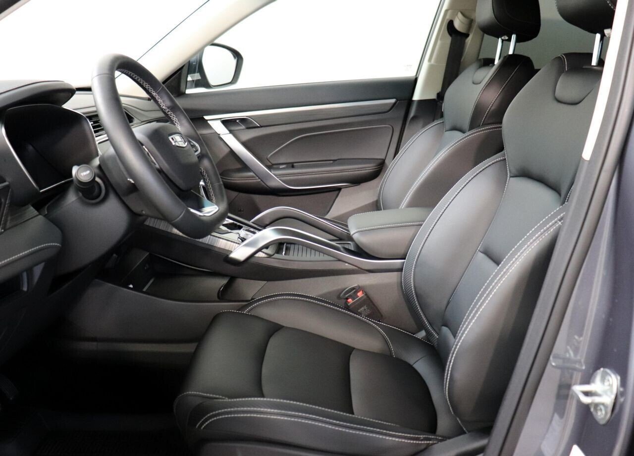 Geely Atlas Pro 1.5 AT (177 л.с.)