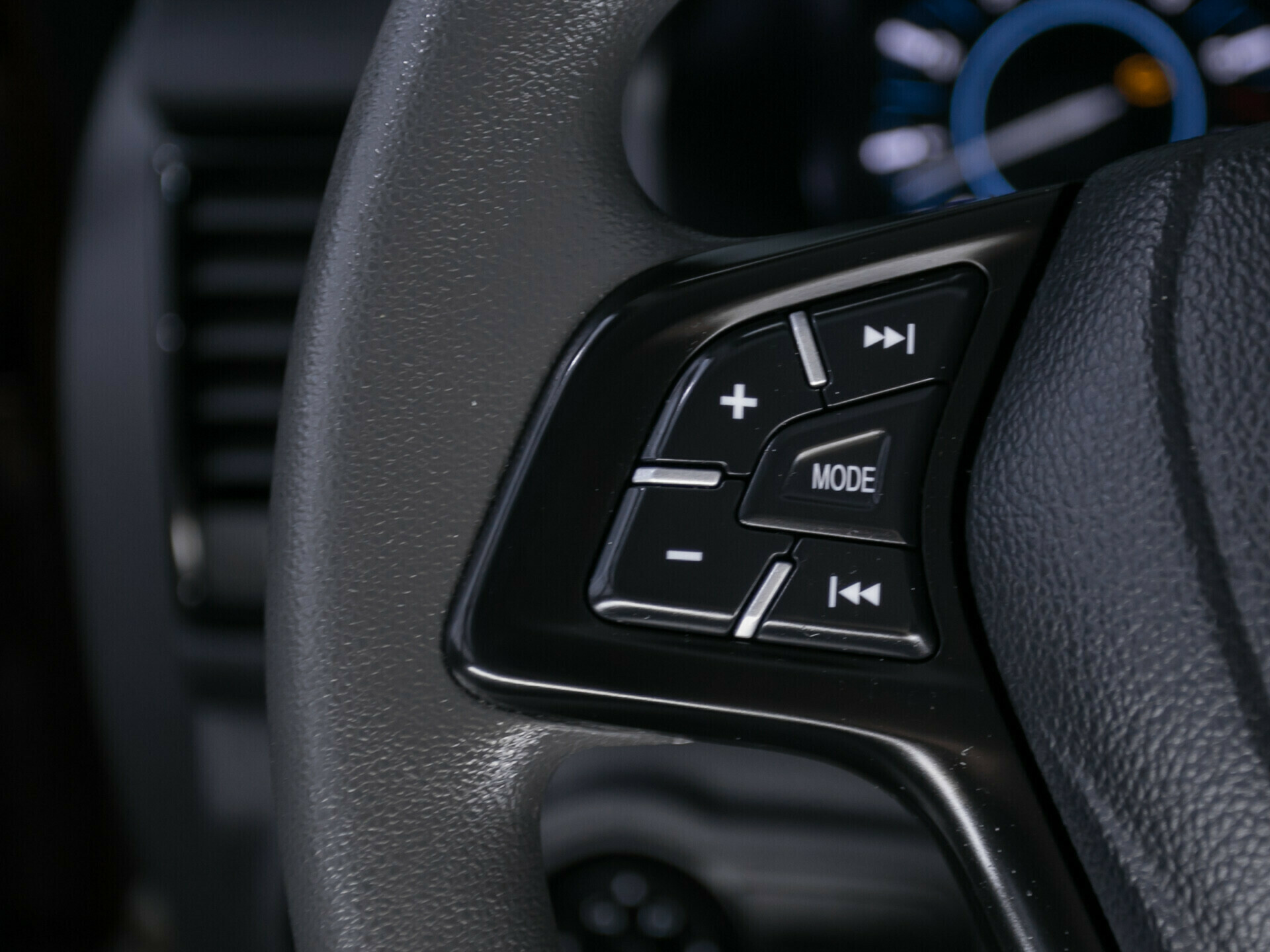 Chery Tiggo 3, I 1.6 MT (126 л.с.)