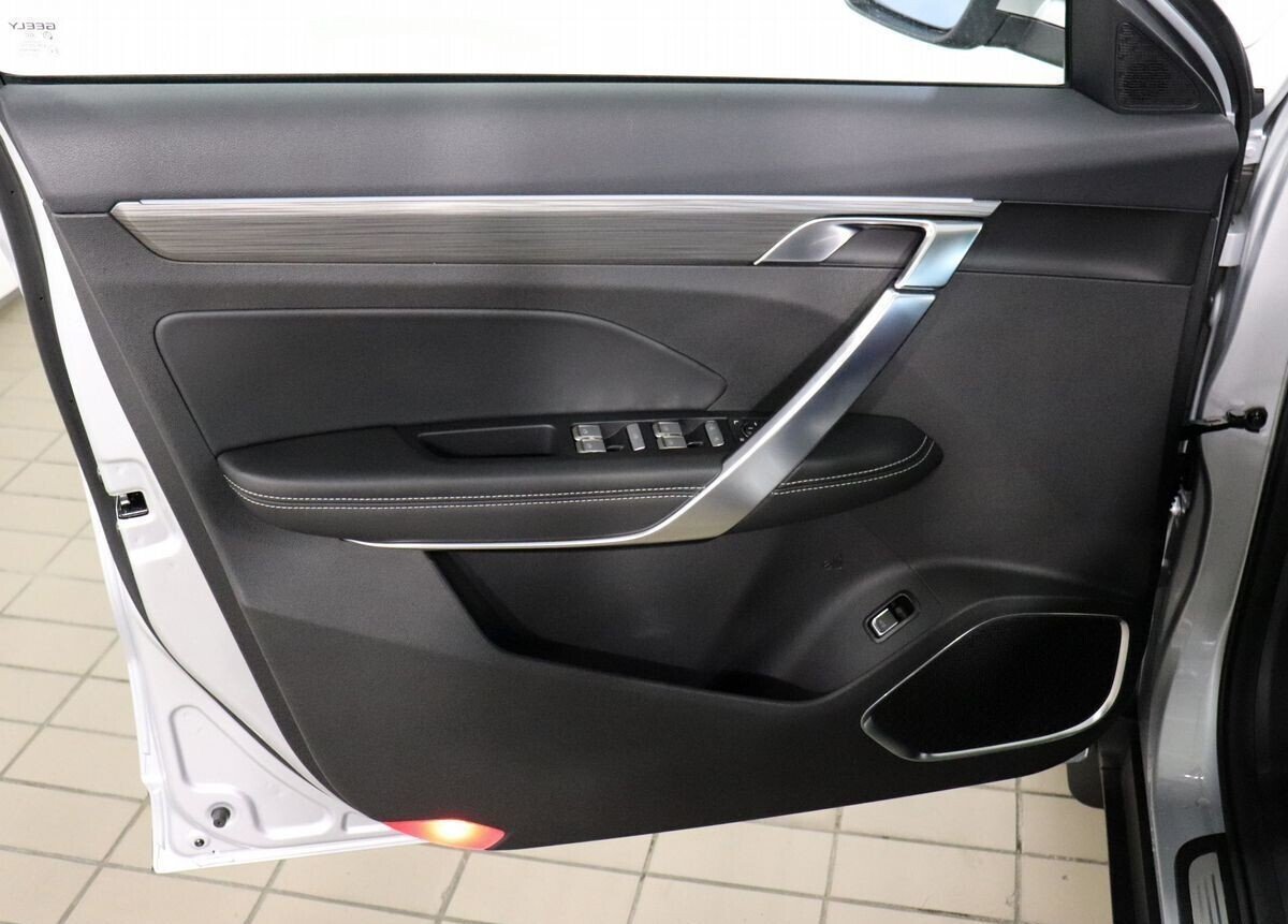 Geely Atlas Pro 1.5 AMT (177 л.с.) 4WD