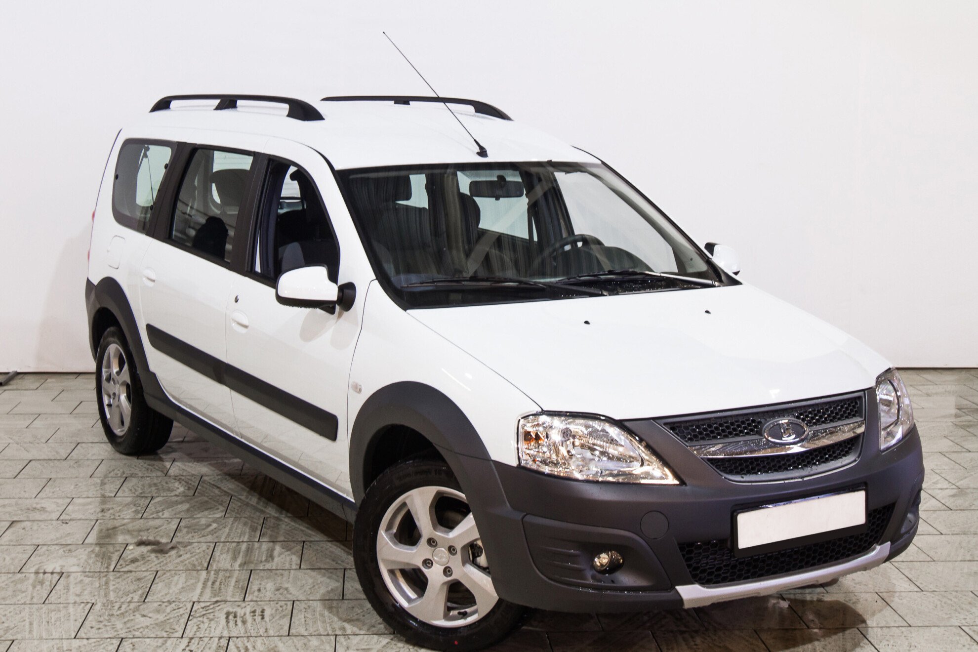 LADA (ВАЗ) Largus, I Cross 1.6 MT (102 л.с.)