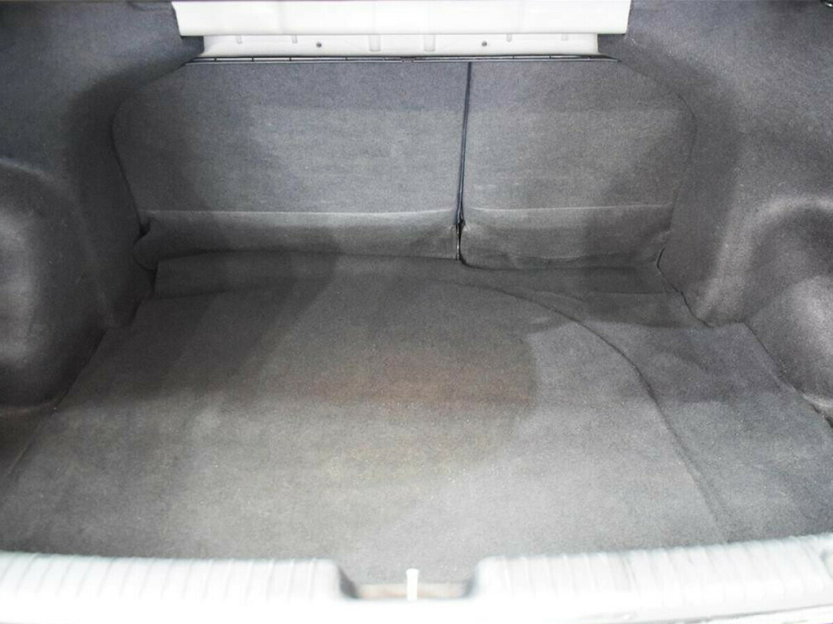 Kia Rio, III Рестайлинг 1.6 MT (123 л.с.)