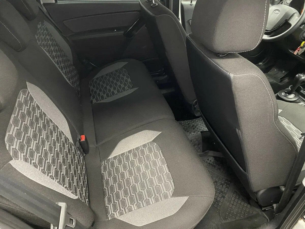 LADA (ВАЗ) Granta, I Рестайлинг Cross 1.6 AMT (106 л.с.)