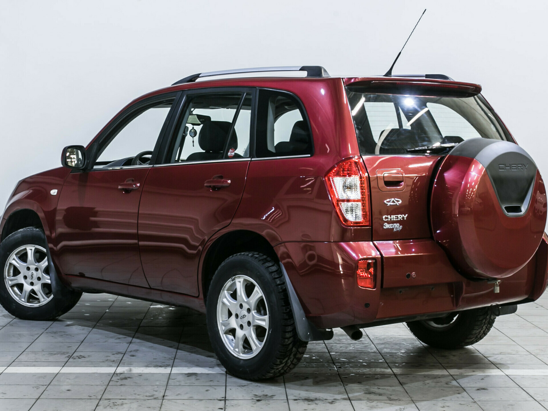 Chery Tiggo (T11), I Рестайлинг (FL) 1.6 MT (126 л.с.)