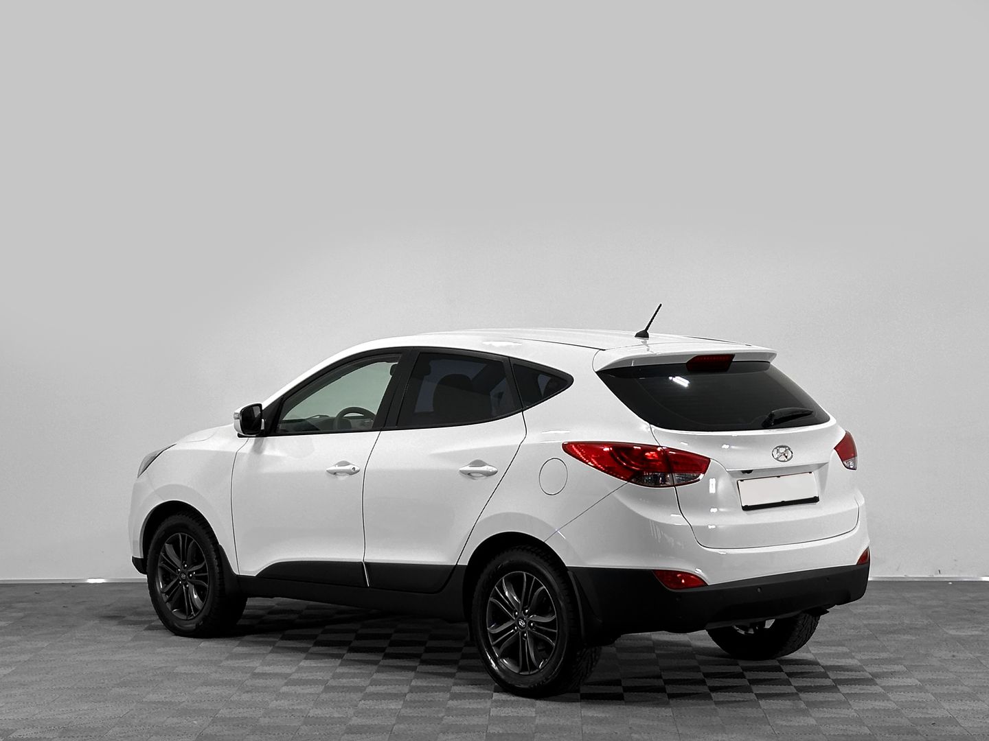 Hyundai ix35, I 2.0 AT (150 л.с.)