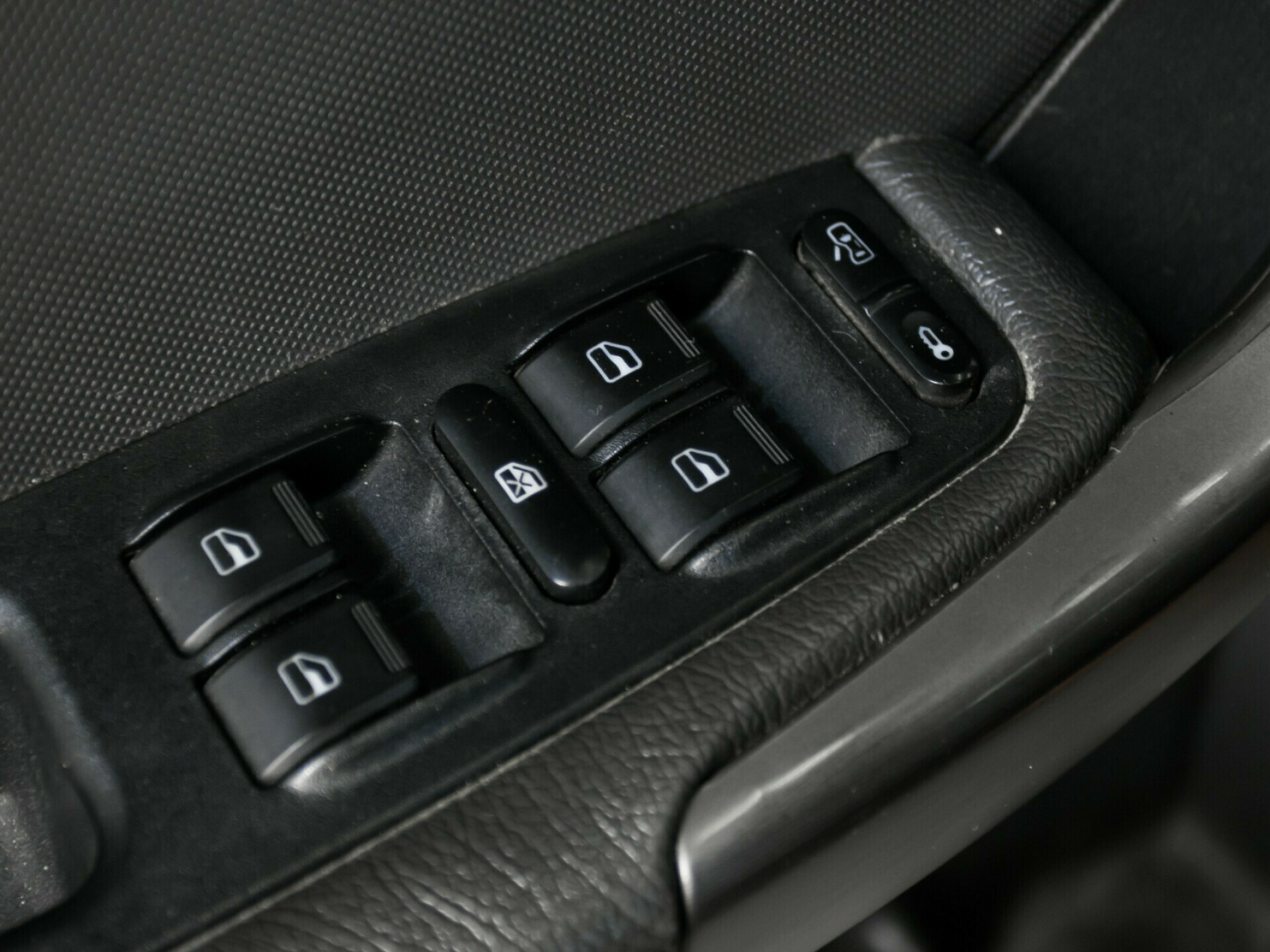 Chery Tiggo (T11), I Рестайлинг (FL) 1.6 MT (126 л.с.)