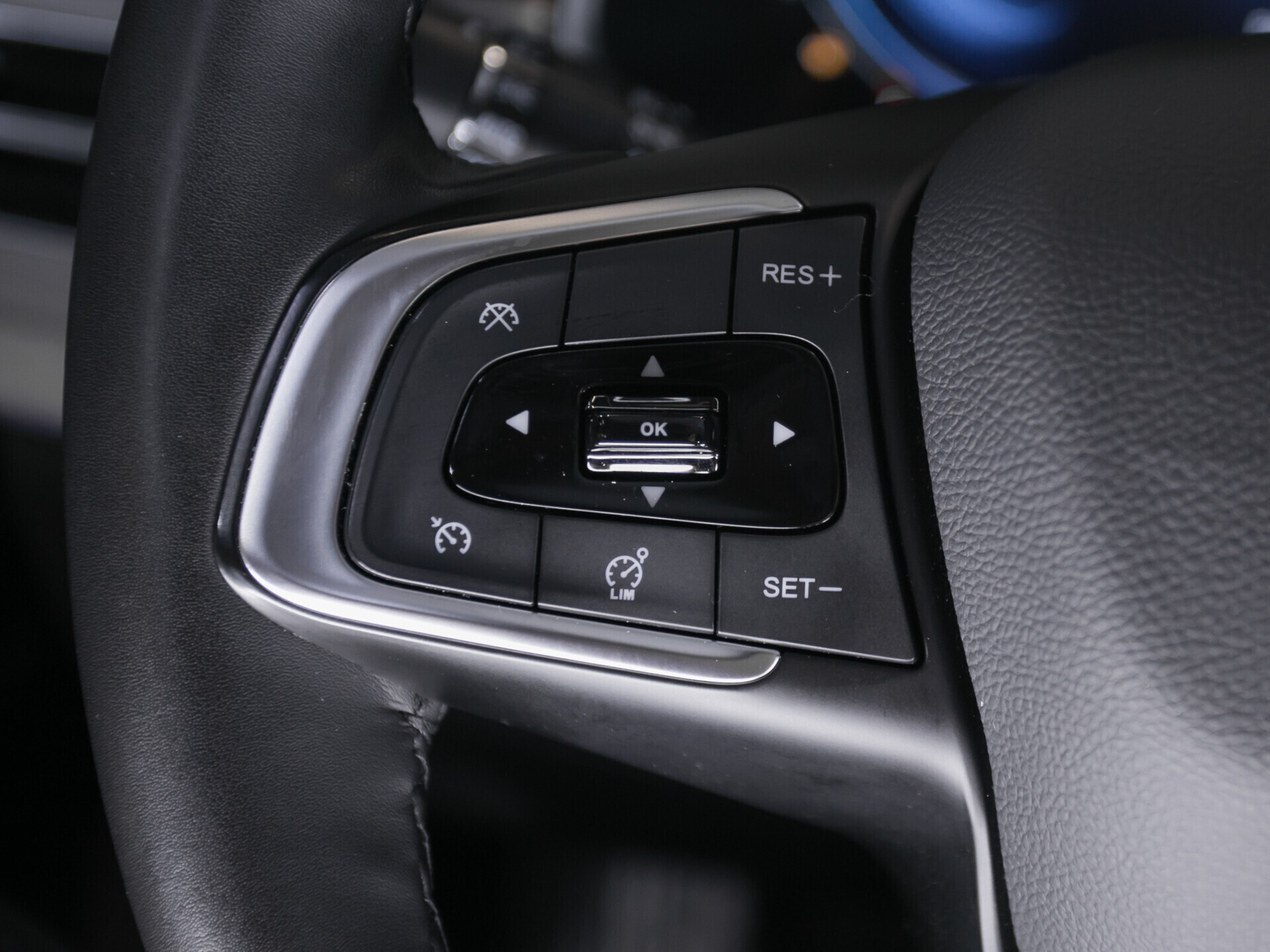 Chery Tiggo 8 Pro, I 1.6 AMT (186 л.с.)