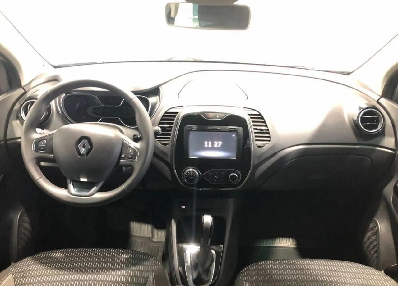 Renault Kaptur, I 2.0 AT (143 л.с.) 4WD