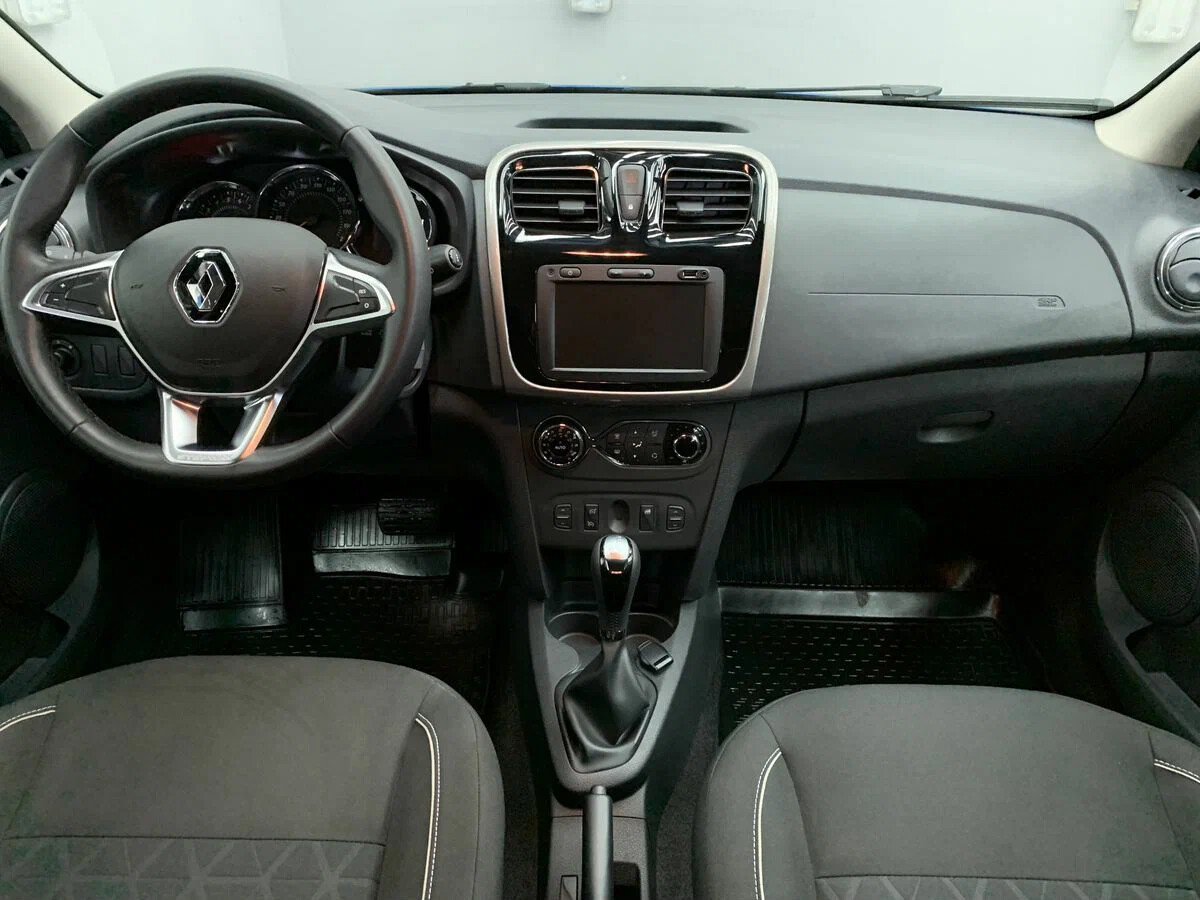 Renault Sandero, II Рестайлинг 1.6 AT (102 л.с.)