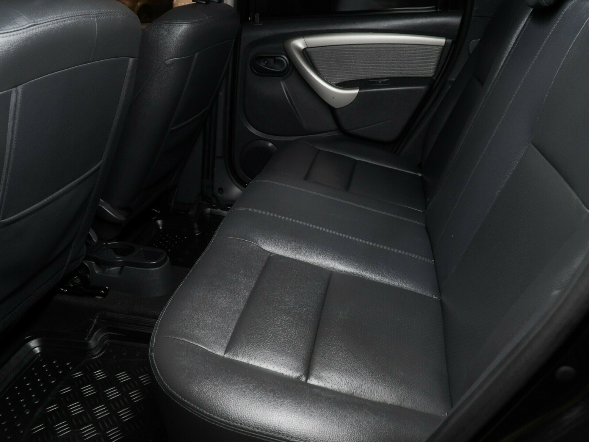 Renault Duster, I 2.0 AT (135 л.с.) 4WD