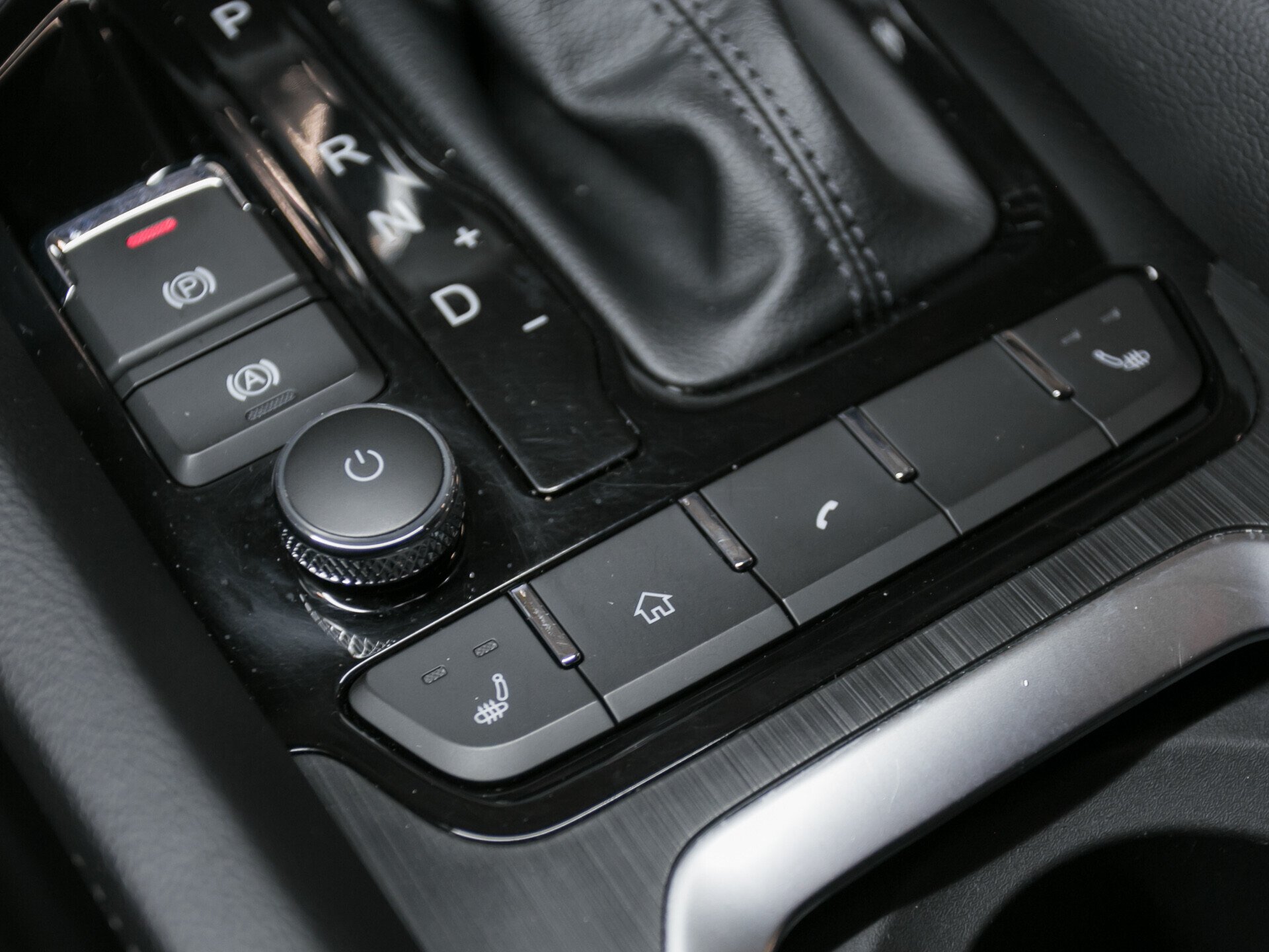 Chery Tiggo 4, I Рестайлинг 1.5 CVT (113 л.с.)