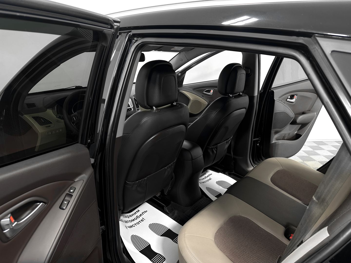 Hyundai ix35, I 2.0d AT (184 л.с.) 4WD