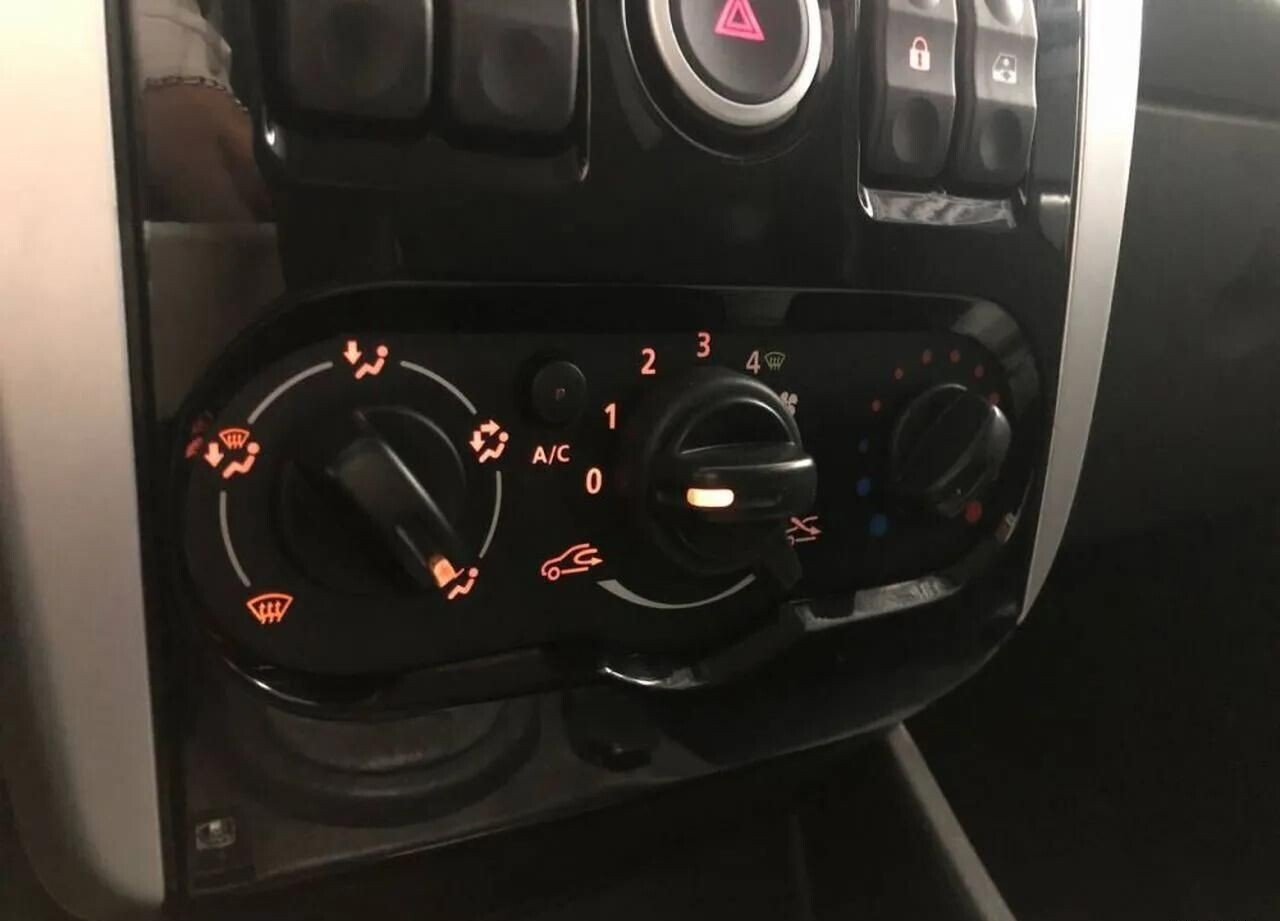 LADA (ВАЗ) Largus, I Cross 1.6 MT (106 л.с.)