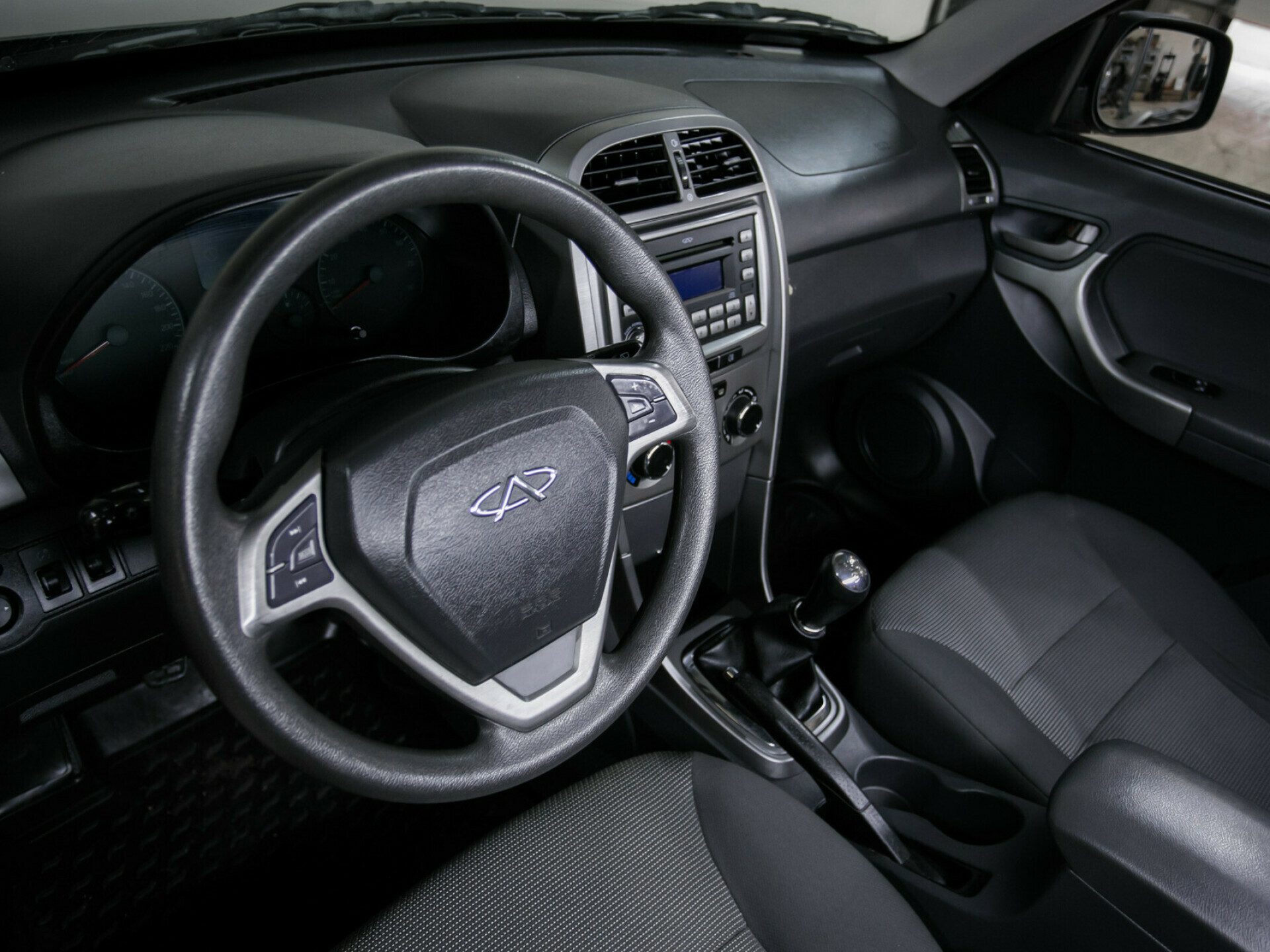 Chery Tiggo (T11), I Рестайлинг (FL) 2.0 MT (136 л.с.) 4WD