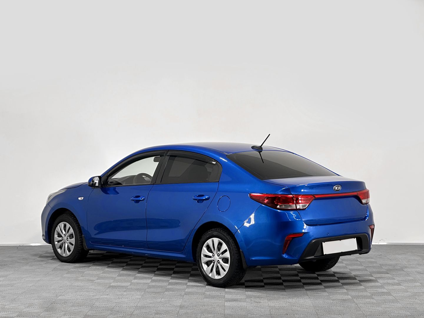 Kia Rio, IV 1.4 MT (100 л.с.)